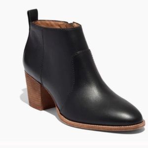 Black leather Madewell booties with brown heel